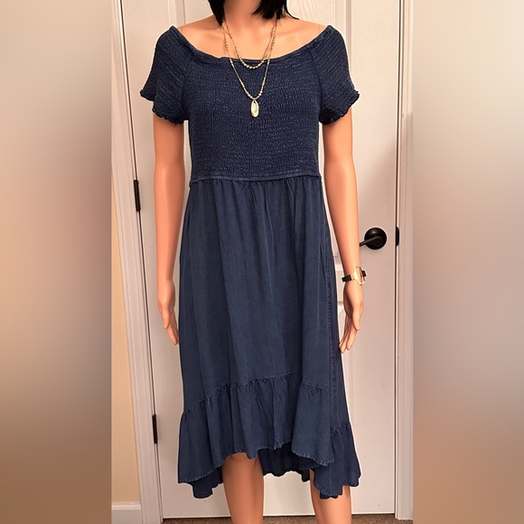 Catos- Denim Jean Dress. Size L. - Picture 1 of 3